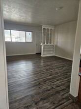 3513 Sierra Vista Dr in Farmington, NM - Building Photo - Building Photo