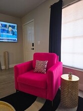 21020 Voyager Blvd, Unit 01 in Land O Lakes, FL - Foto de edificio - Building Photo