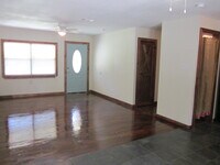 4306 Walnut St photo'