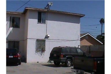 1223 E 61st St in Los Angeles, CA - Building Photo