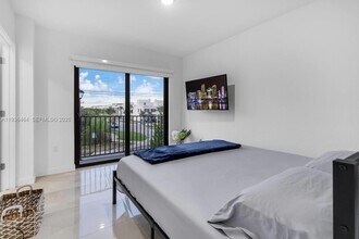 14502 SW 260th St in Princeton, FL - Building Photo - Building Photo