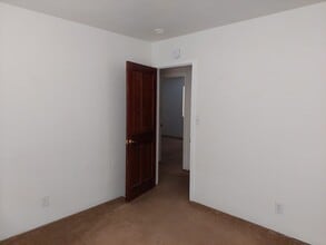 2468 Lupine Trail in South Lake Tahoe, CA - Building Photo - Building Photo