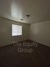 10730 Railroad Ave in Armona, CA - Building Photo - Building Photo