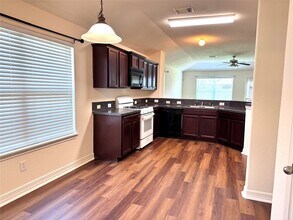 19650 River Pointe Ln in Katy, TX - Building Photo - Building Photo
