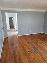 2722 Montana Ave in Cincinnati, OH - Building Photo - Building Photo