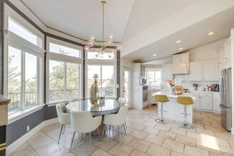 10098 Wasatch Blvd in Sandy, UT - Building Photo - Building Photo