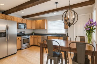 25 Essex St, Unit 25 Essex St Unit #1 in Salem, MA - Building Photo - Building Photo