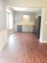 8819 W 77th St in Overland Park, KS - Building Photo - Building Photo