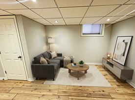 36 Sherman Ave S in Hamilton, ON - Building Photo