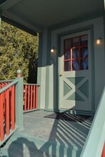 636 W Gray St, Unit 2B in Elmira, NY - Building Photo - Building Photo