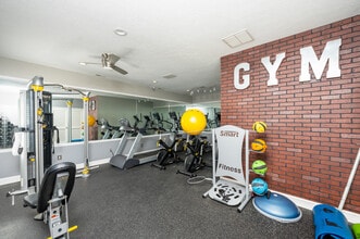 Auburn Hills Apartments in Indianapolis, IN - Building Photo - Interior Photo