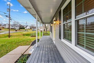 215 Darrell Dr in Elizabethtown, KY - Building Photo - Building Photo