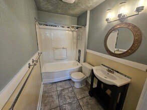 1230 N Madelia St, Unit 1230 N Madelia St. in Spokane, WA - Building Photo - Building Photo