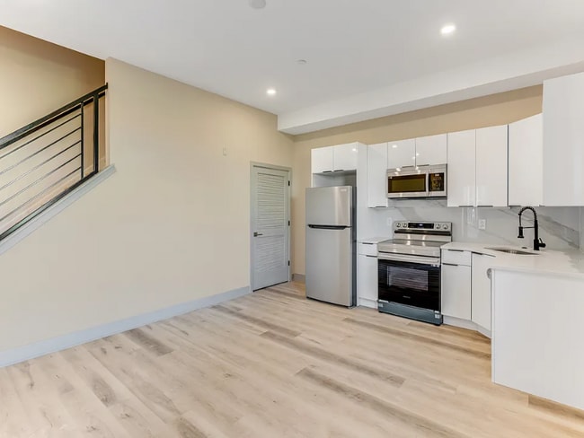 2326 N 2nd St in Philadelphia, PA - Building Photo - Building Photo