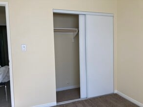 2372 Pepper St in La Verne, CA - Foto de edificio - Building Photo