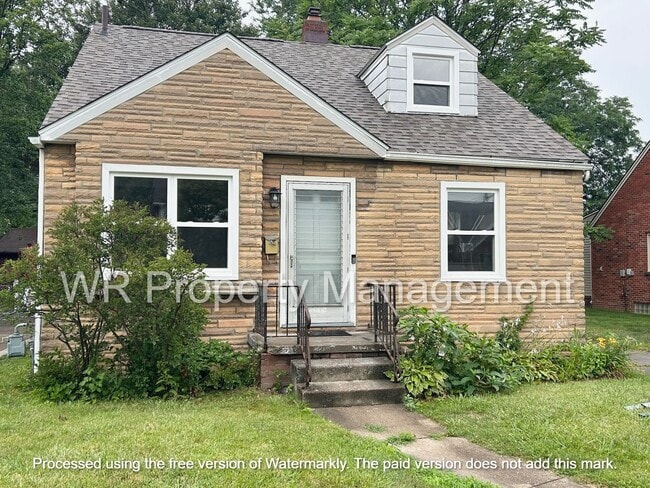 property at 3943 Elmhurst Rd