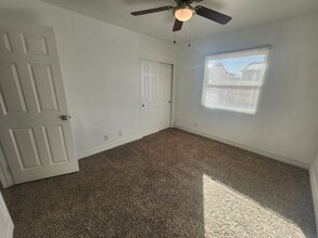 6528-6529 29 Palms Hwy in Twentynine Palms, CA - Building Photo - Building Photo