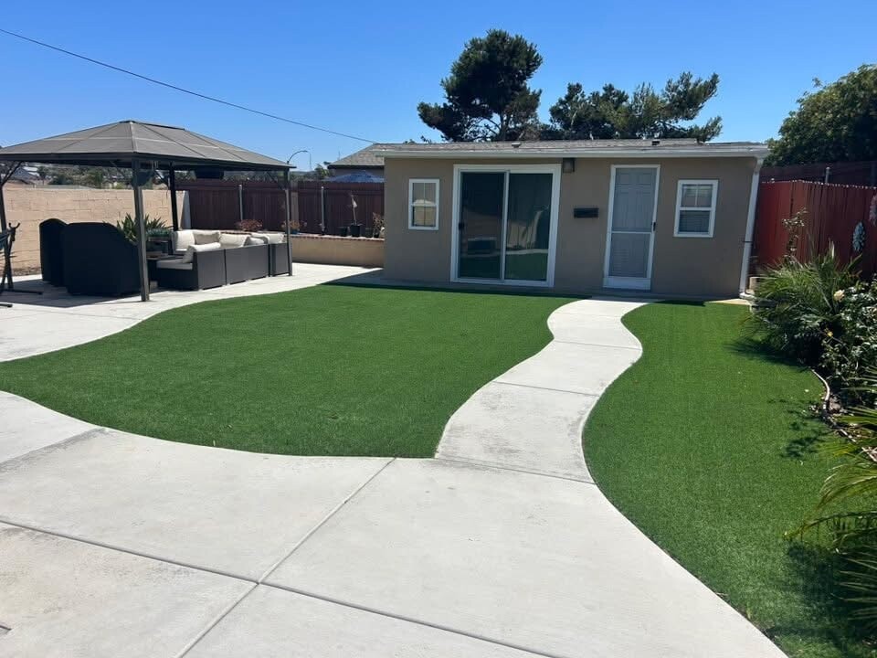 4237 Darwin Way, Unit Darwin Way in San Diego, CA - Foto de edificio