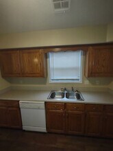 2316 S Highview Ave in Joplin, MO - Building Photo - Building Photo