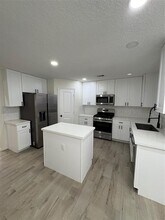 18251 River Sage Dr in Houston, TX - Building Photo - Building Photo