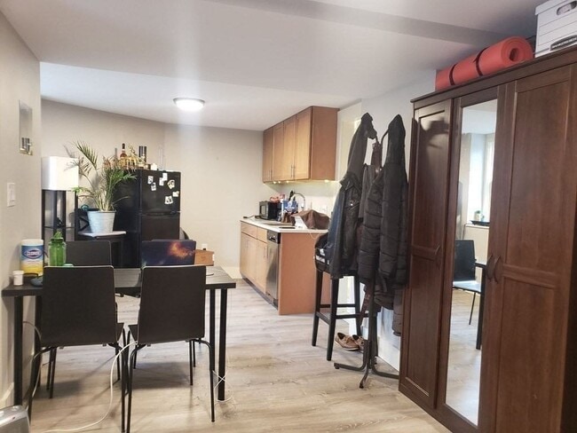 153 University Rd, Unit 1 in Brookline, MA - Building Photo - Building Photo
