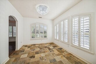 15614 Stone Gables Ln in Houston, TX - Building Photo - Building Photo