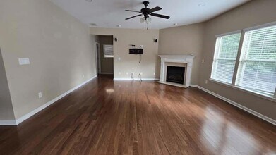 6860 Rocking Horse Ln, Unit 022 in Cumming, GA - Building Photo - Building Photo