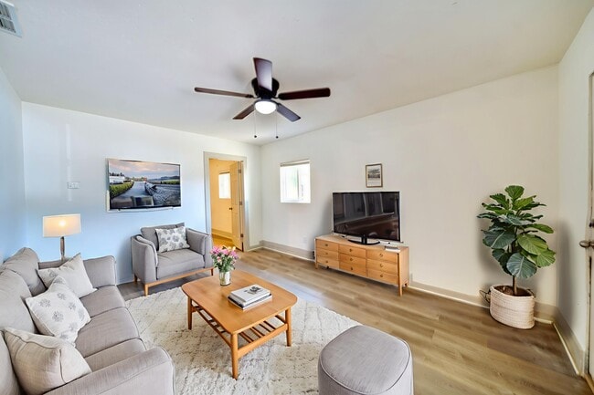 1002 E Rio Grande St in Colorado Springs, CO - Building Photo - Building Photo