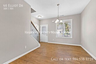 46 Elliot Dr in Clayton, NC - Building Photo - Building Photo