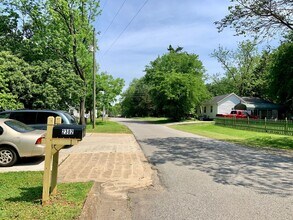 2302 13th St SW in Huntsville, AL - Building Photo - Building Photo