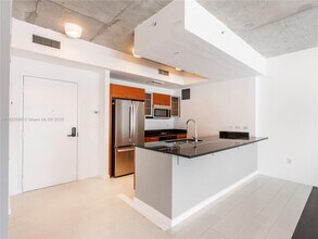 3449 NE 1st Ave in Miami, FL - Building Photo - Building Photo