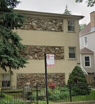 2113 W Montrose Ave in Chicago, IL - Building Photo