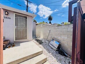 1836 Boca Ave in Los Angeles, CA - Building Photo - Building Photo