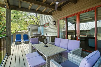 2113 Barbaro Way in Spicewood, TX - Building Photo - Building Photo