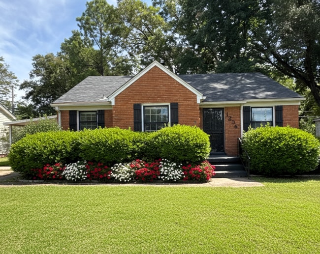 property at 1234 Robin Hood Ln