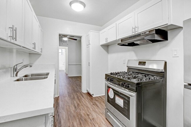 Sepulveda Apartments