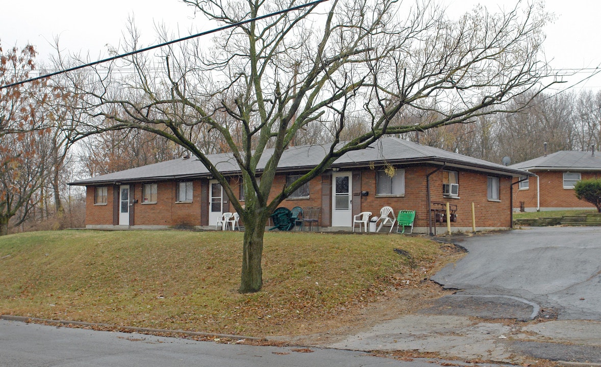 1750-1754 Radio Rd in Dayton, OH - Building Photo