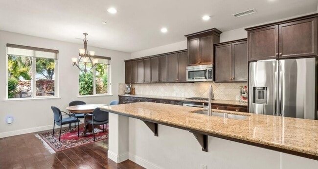 11319 N Via Napoli Dr in Fresno, CA - Building Photo - Building Photo