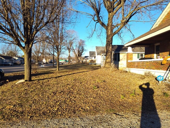 property at 403 Lincoln Dr