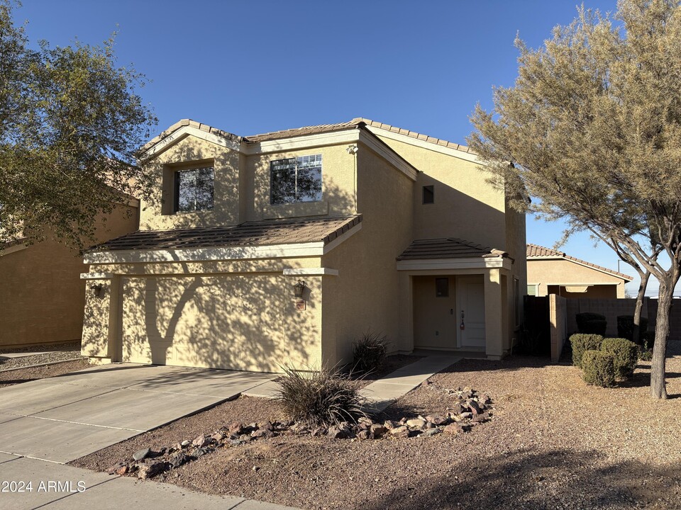 12906 W Fleetwood Ln in Glendale, AZ - Building Photo