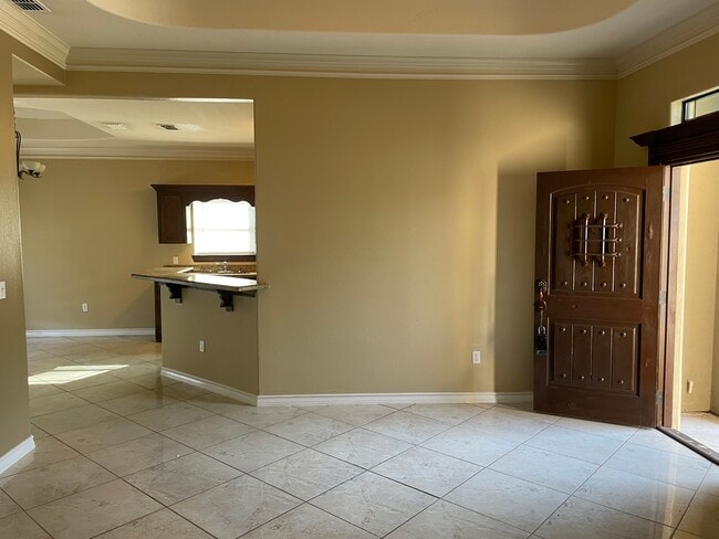 4016 Calle Venezuela in Brownsville, TX - Building Photo - Building Photo