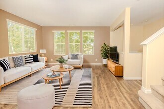 9955 Watergum Trail in Santee, CA - Building Photo - Building Photo