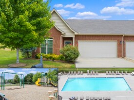 6125 E McMillan Creek Dr in Knoxville, TN - Building Photo