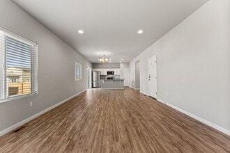 1129 Sherman Dr in Dacono, CO - Building Photo - Building Photo
