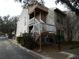 14745 Babcock Rd in San Antonio, TX - Building Photo