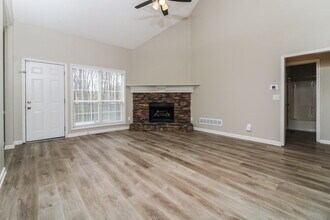 139 Hunter's Pointe Dr in Villa Rica, GA - Building Photo - Building Photo