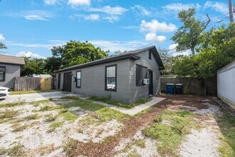 317 N Highland Ave in Clearwater, FL - Building Photo - Building Photo