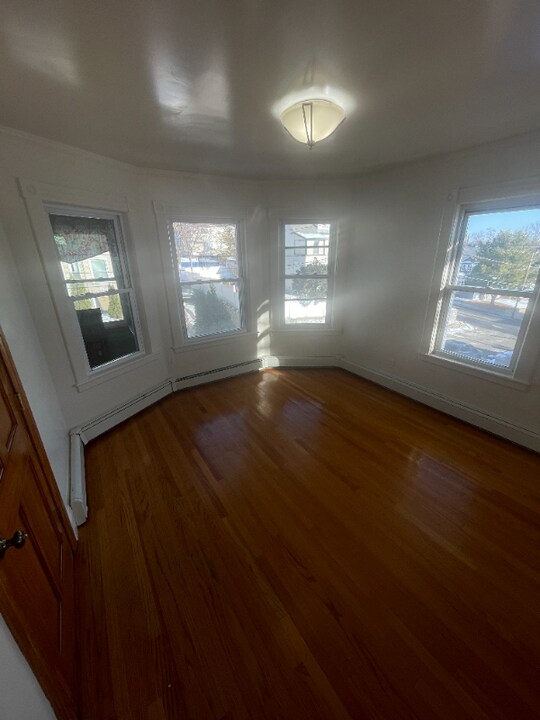 36 Ohio Ave in Lawrence, MA - Building Photo