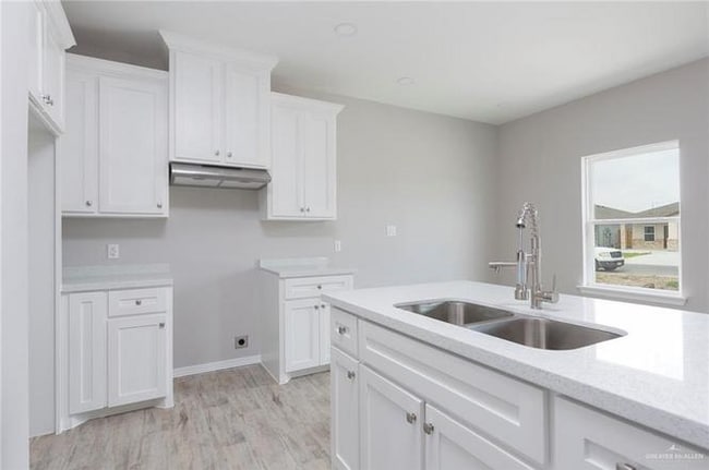 2423 N Vly Cir in La Feria, TX - Building Photo - Building Photo