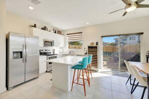 12227 NW 23rd Path in Miami Shores, FL - Building Photo - Building Photo